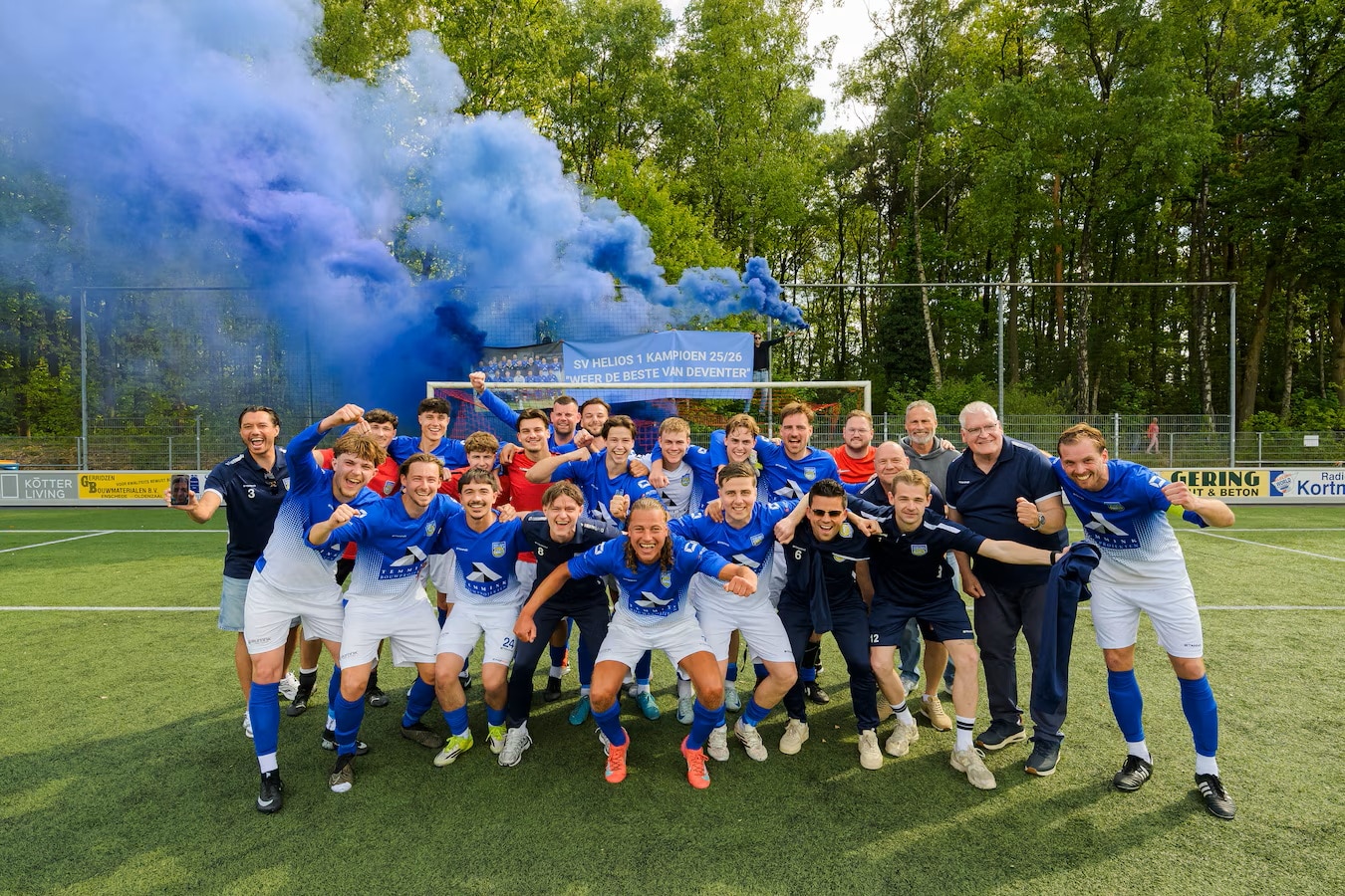 Deventer Sportverkiezing teamfoto SV Helios